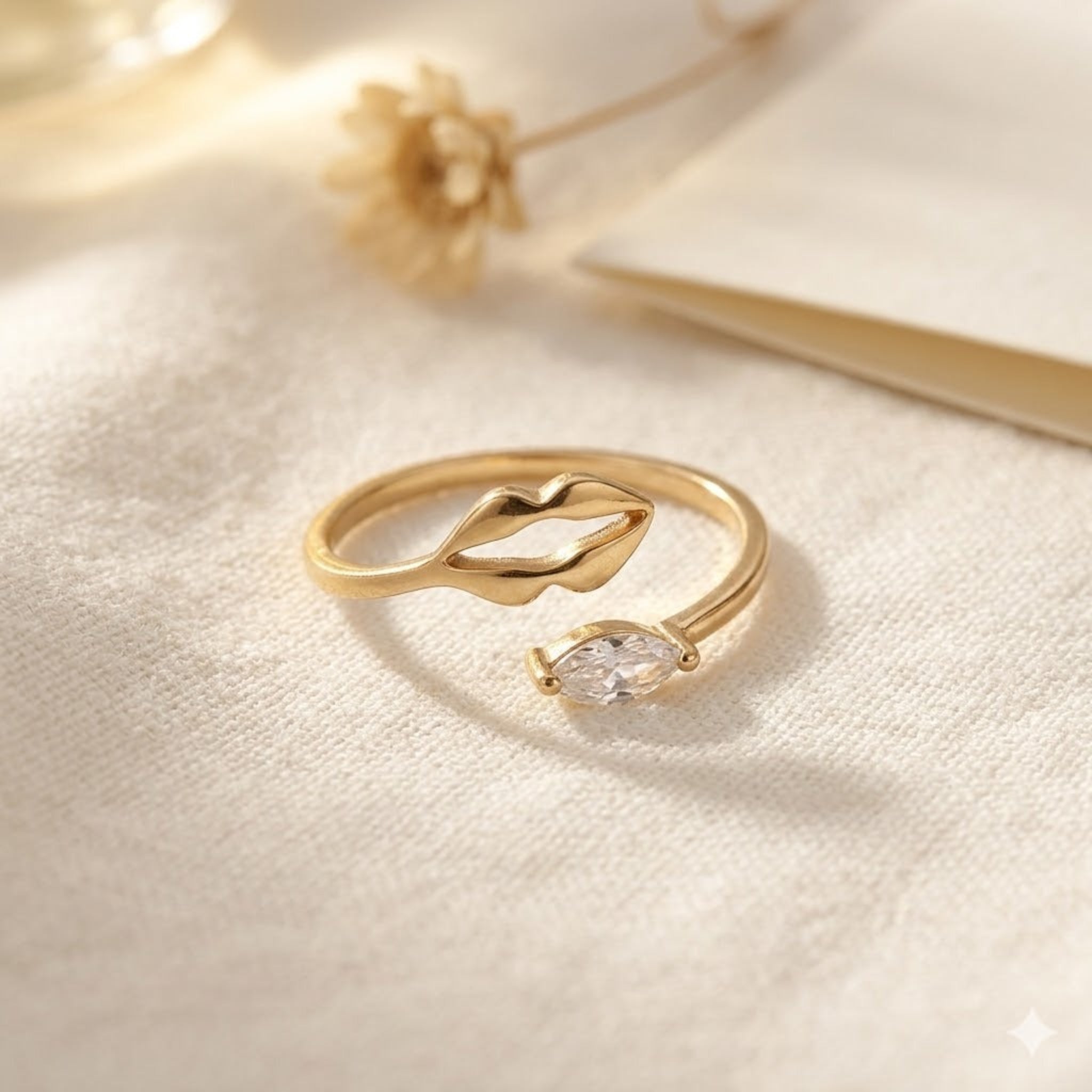 Playful Chic: The Lips &amp; Sparkle Open Ring